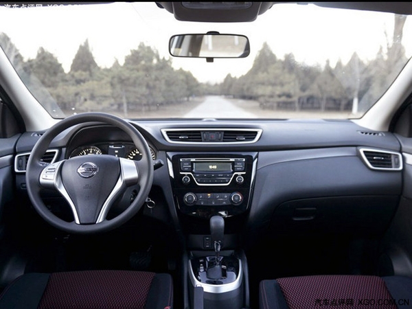 测试东风日产逍客12t拉低准入门槛